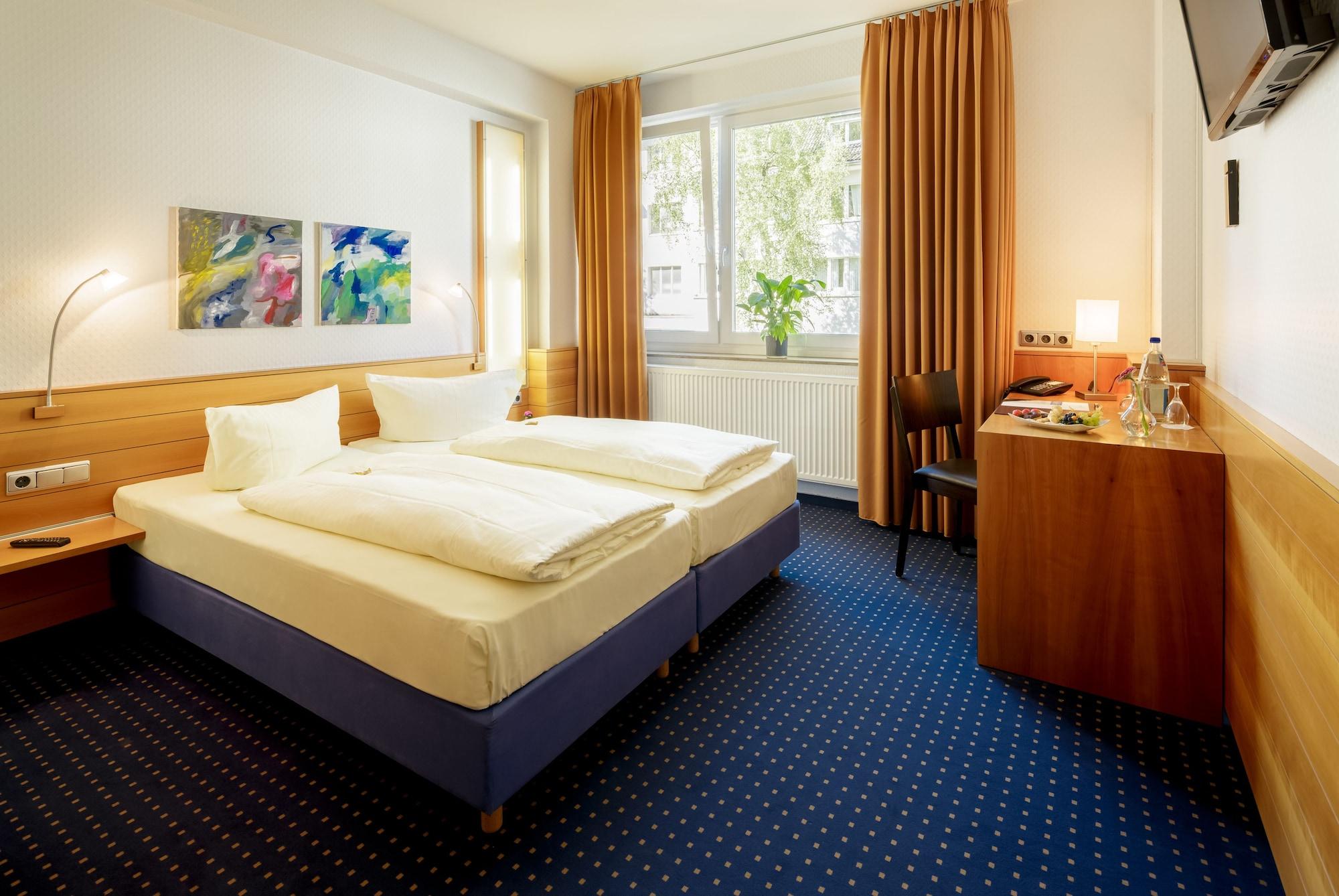 Messehotel Koeln-Deutz Luaran gambar